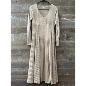 Halara Ribbed Knit V Neck Long Sleeve Flare Midi Casual Dress, M.‎ NWT